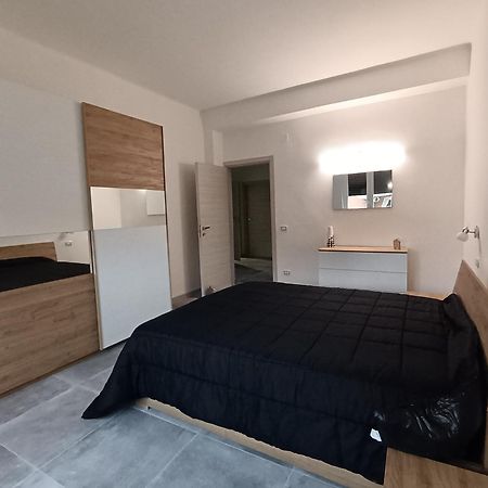 טאראנטו Maison Claudia מראה חיצוני תמונה